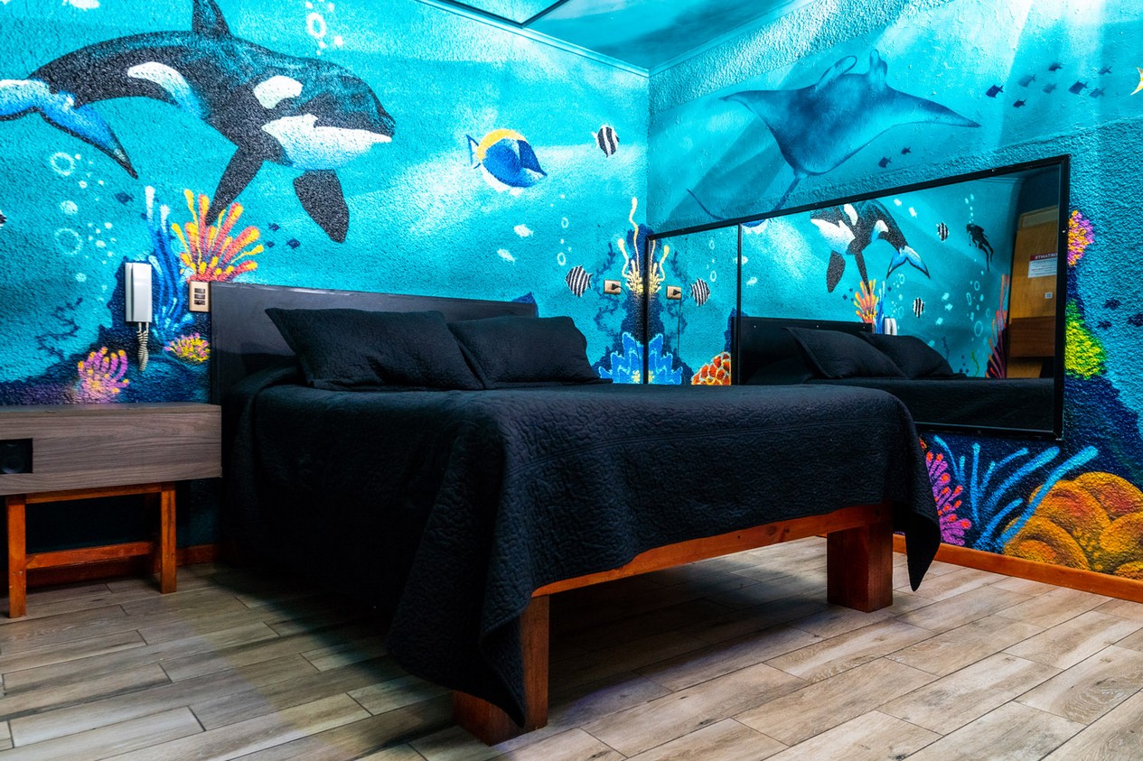 Habitación Ejecutiva, Temáticas y Cuarto Rojo — Motel Venecia